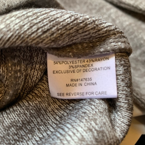 Free Generation Sequin Bonjour Sweater Tee Medium - Picture 6 of 6